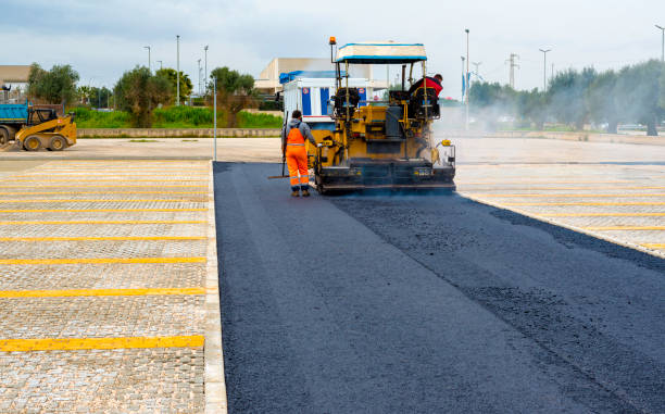 Best Professional Driveway Pavers  in New Windsor, MD
